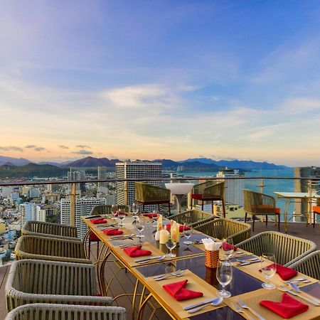 Regalia Gold Hotel Nha Trang Exterior photo
