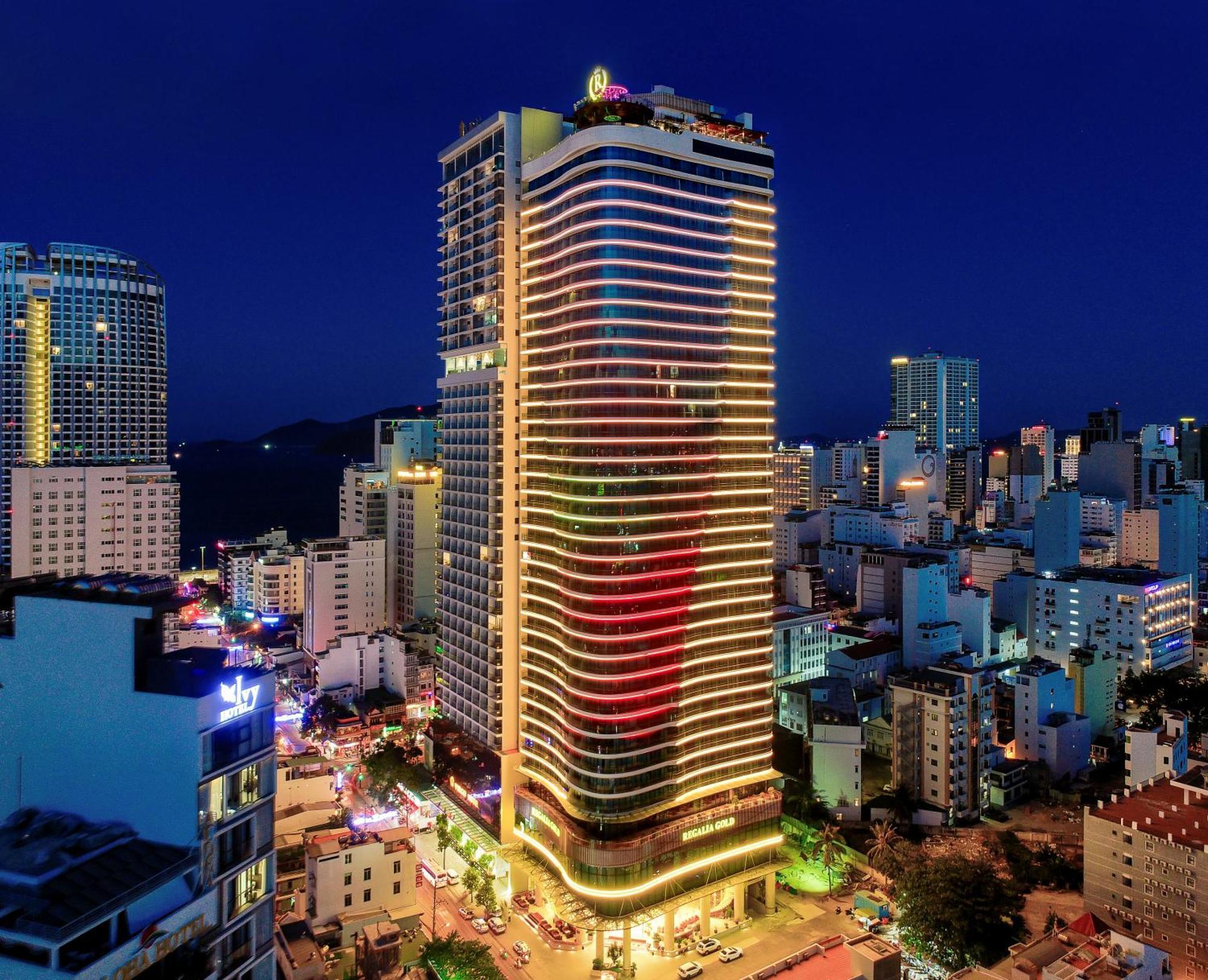 Regalia Gold Hotel Nha Trang Exterior photo