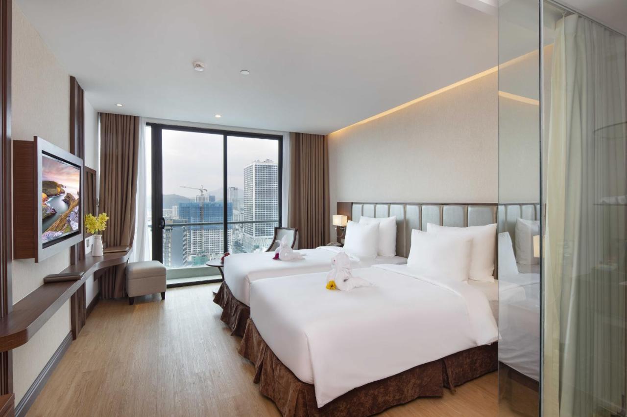Regalia Gold Hotel Nha Trang Exterior photo Deluxe room